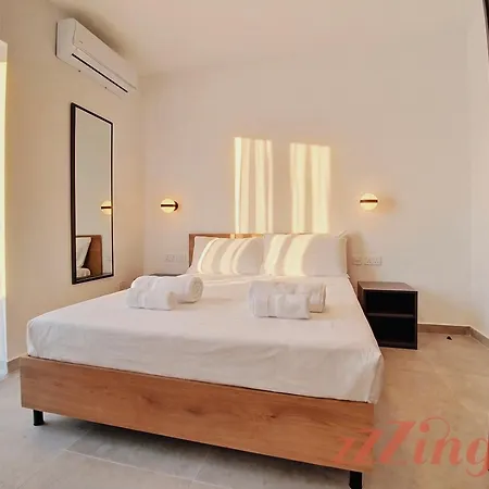 Capardi Boutique - Private In Malta Tal-Hriereb