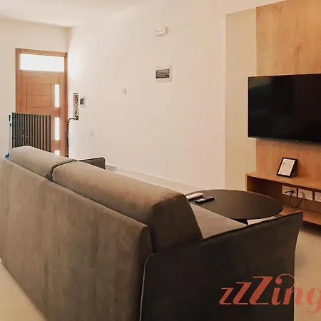 Capardi Boutique - Private In Malta *